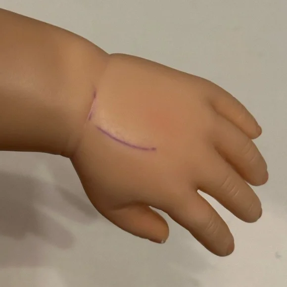 Reborn Doll with Chestnut Hair and Deep Blue Eyes Realistic Newborn Cloth Vinyl - Picture 7 of 8